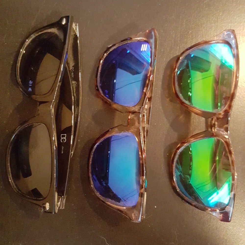 3 pairs of sunglasses